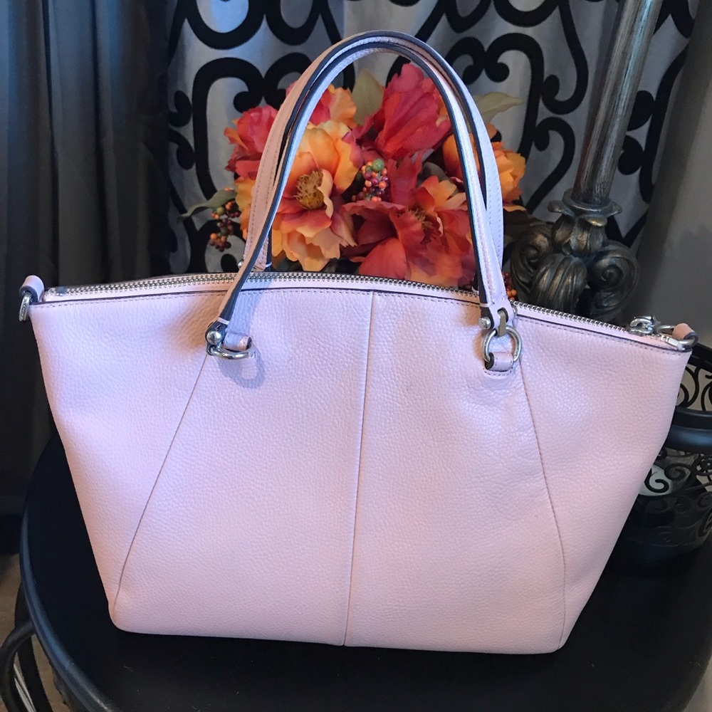 COPY - Coach Purse - Picture 2 of 7